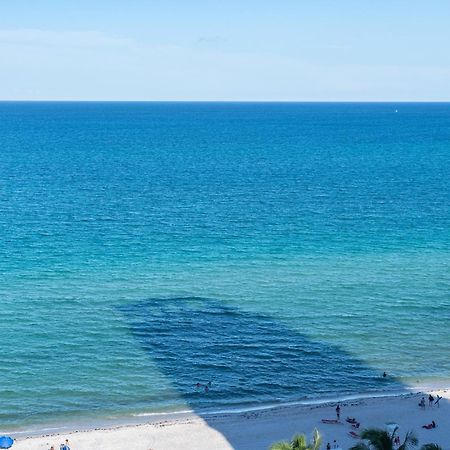 Bluebird Suites Monte Carlo Miami Beach Ruang foto