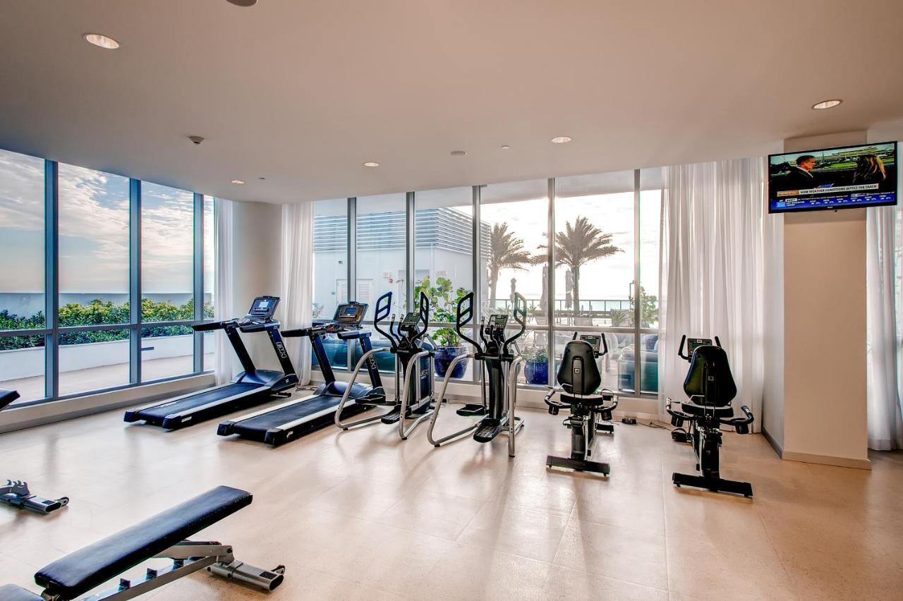 Bluebird Suites Monte Carlo Miami Beach Bagian luar foto