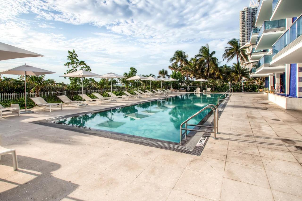 Bluebird Suites Monte Carlo Miami Beach Bagian luar foto