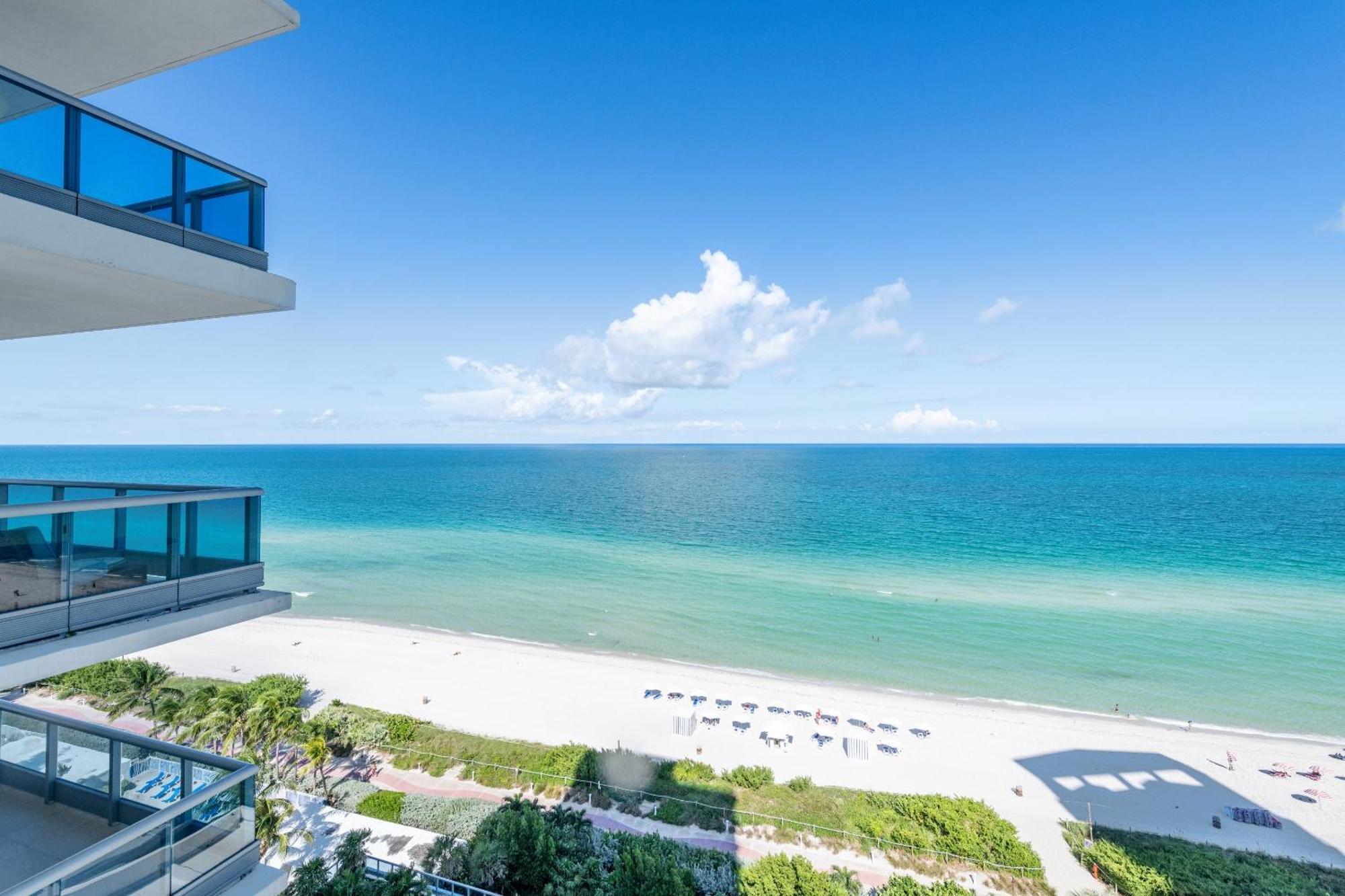 Bluebird Suites Monte Carlo Miami Beach Ruang foto