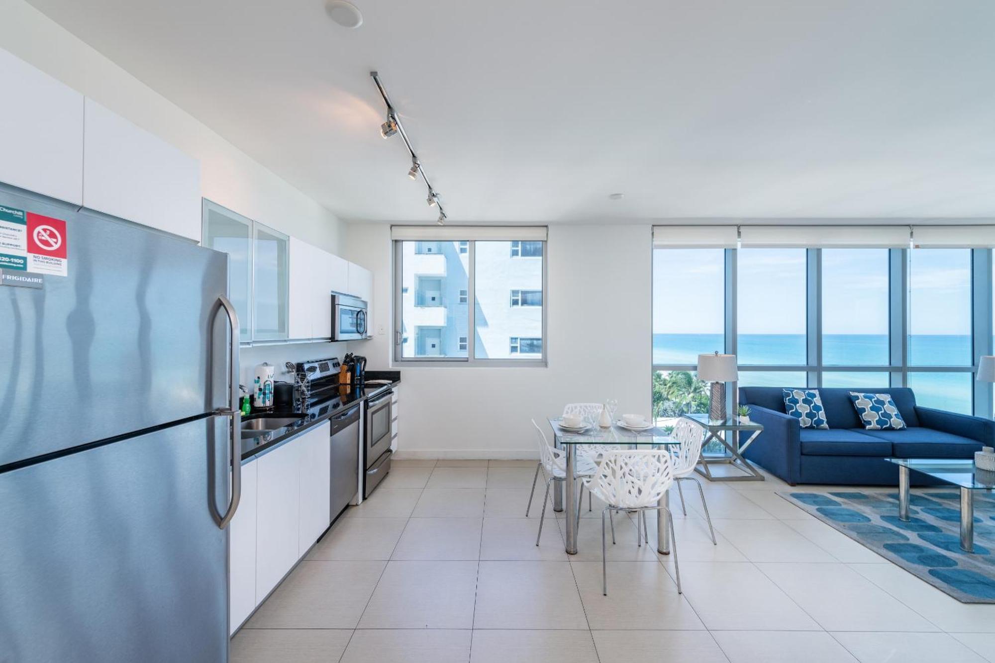 Bluebird Suites Monte Carlo Miami Beach Ruang foto