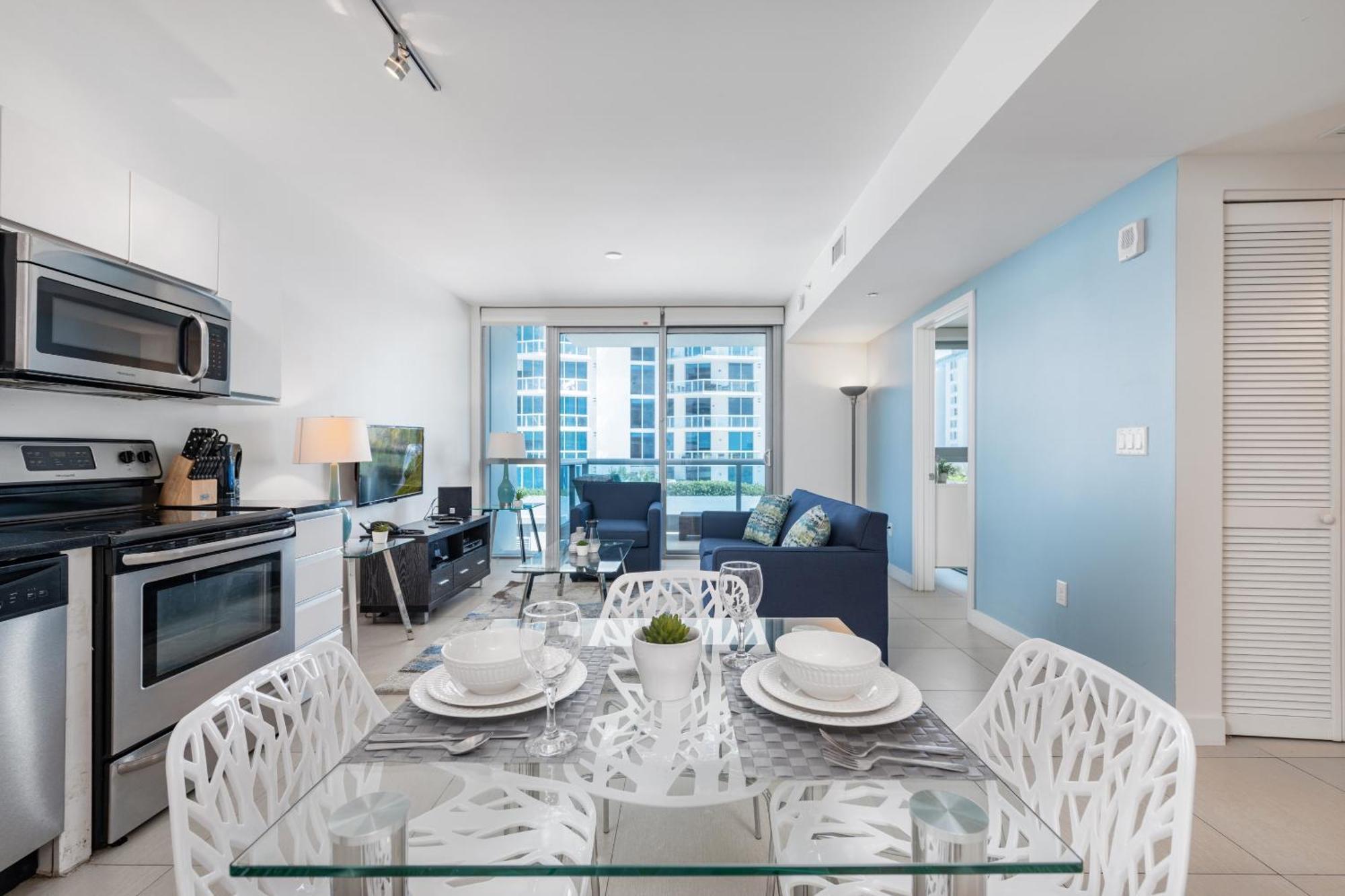 Bluebird Suites Monte Carlo Miami Beach Ruang foto