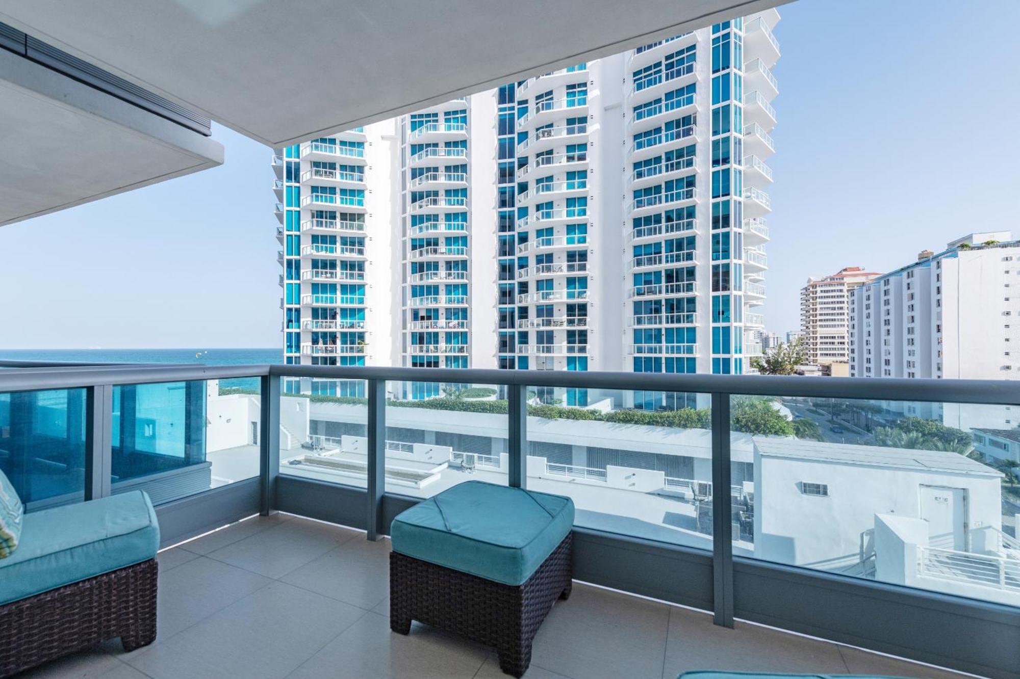 Bluebird Suites Monte Carlo Miami Beach Ruang foto